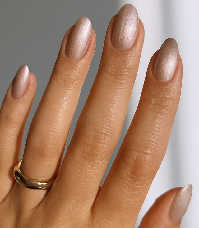 CND Vinylux Day To Knight, Vinylux #480, 15 ml.